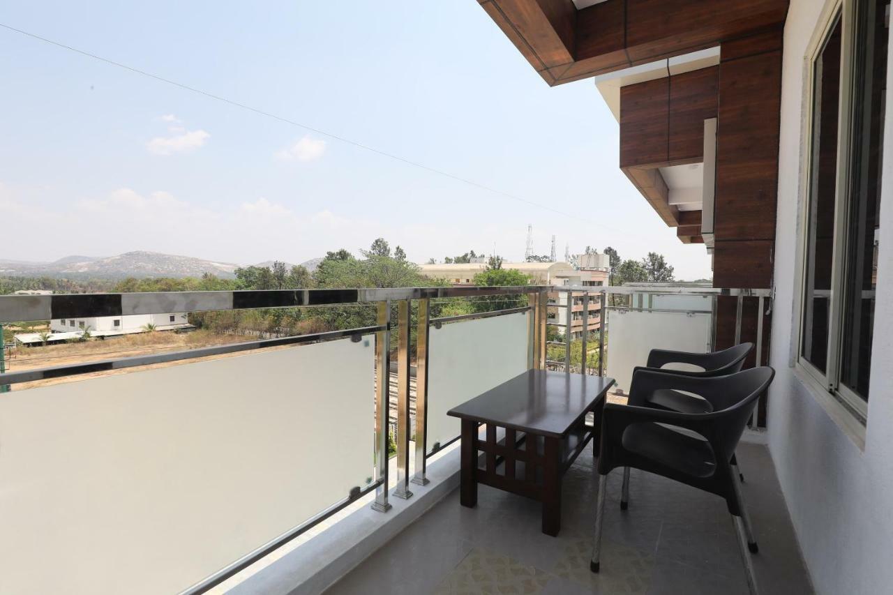 Oyo 33451 Ace Inn Bangalore Buitenkant foto